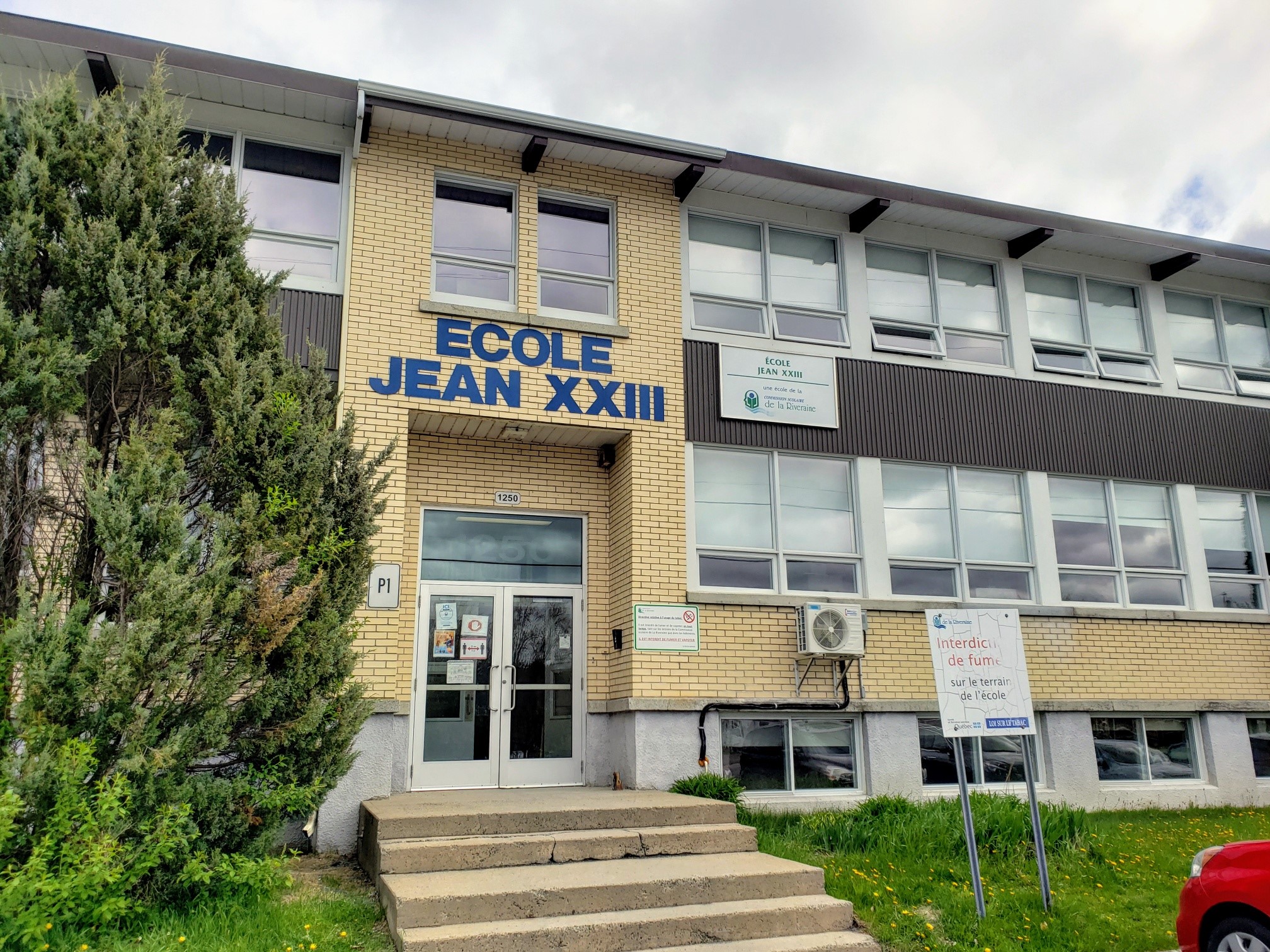 École Jean XXIII - logo
